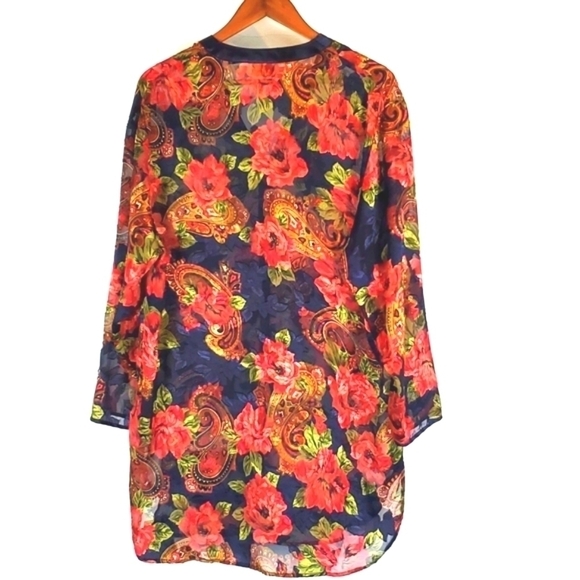 Vintage Victoria's Secret Gold Label Semi-Sheer‎ Floral Button Up Robe - Picture 6 of 6